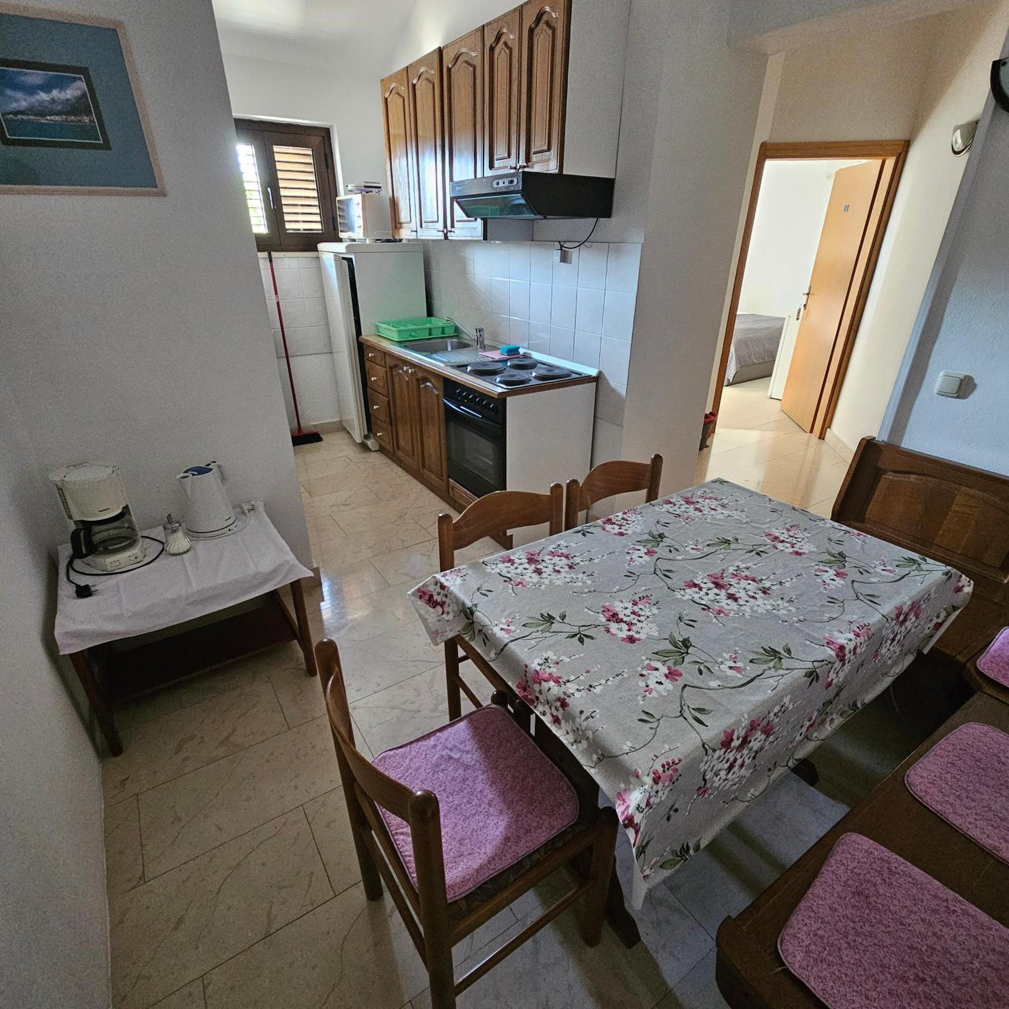 Guesthouse Mario&Marina Макарська Номер фото