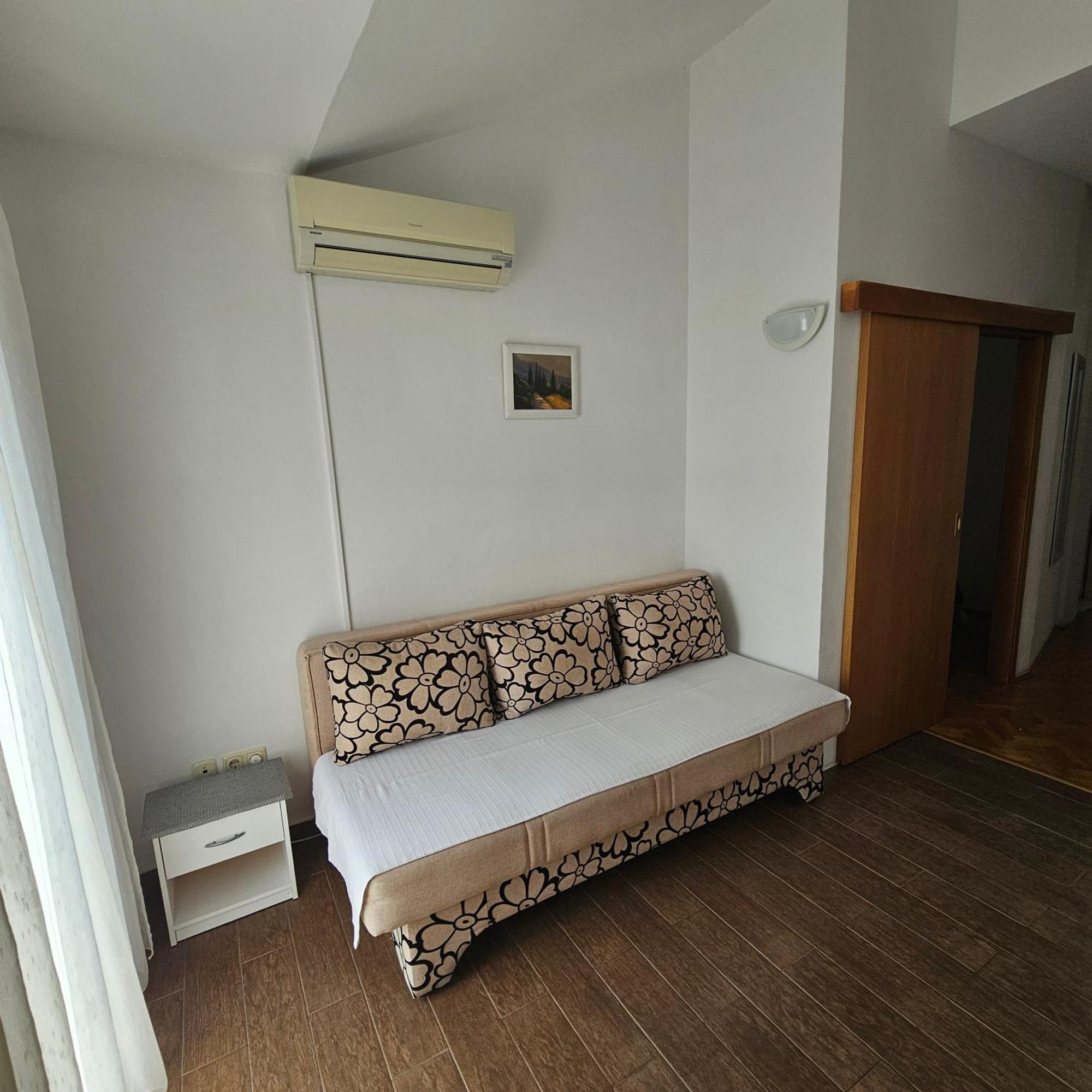 Guesthouse Mario&Marina Макарська Номер фото