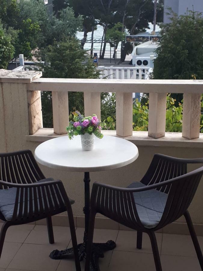 Guesthouse Mario&Marina Макарська Екстер'єр фото